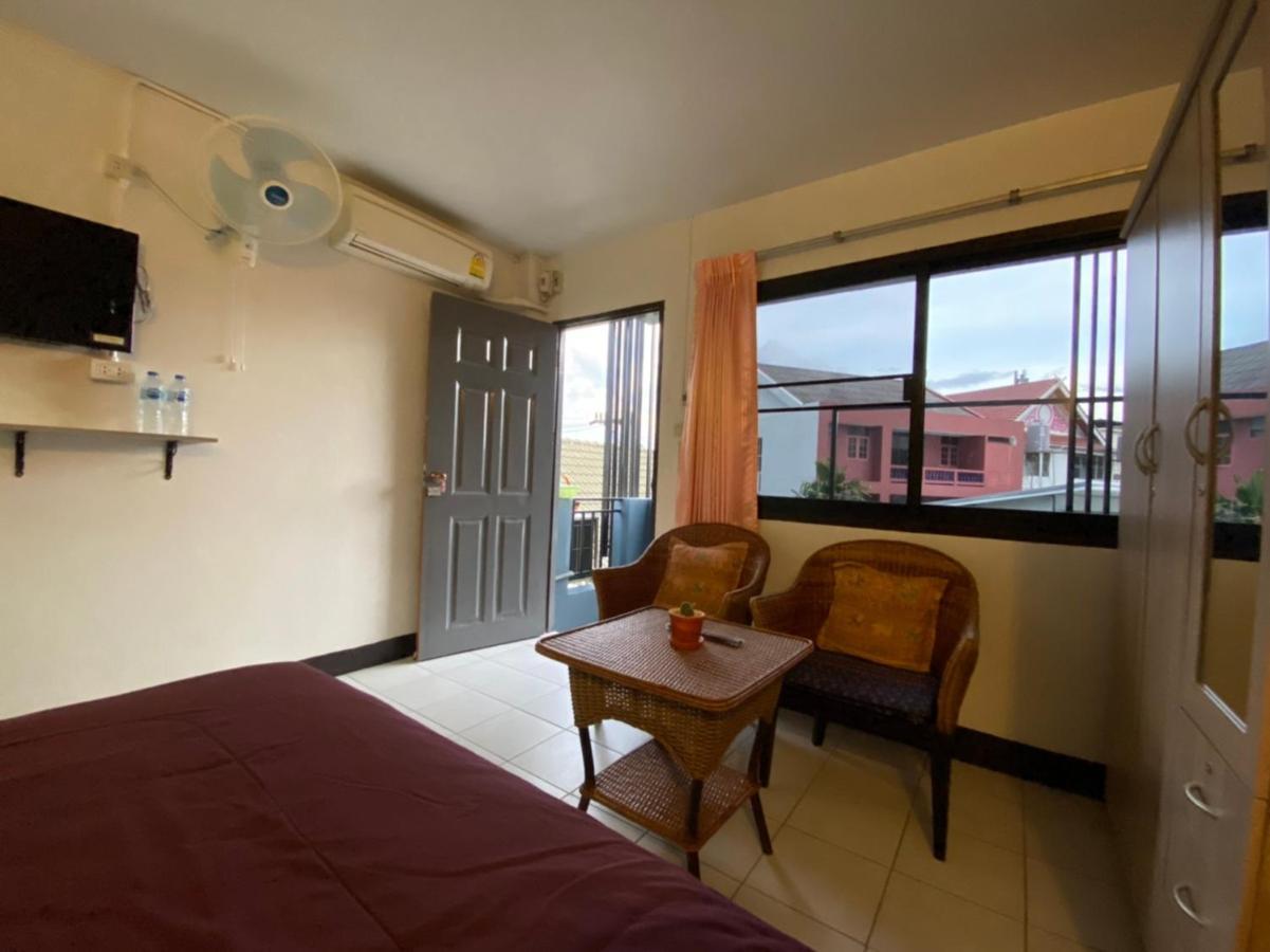 Apartment Ban Pongphan