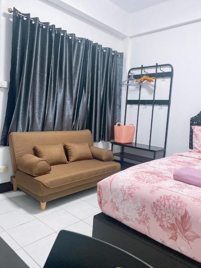 Ban Pongphan Apartment